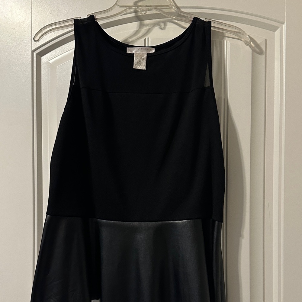 Kenar Black Sleeveless Tank Top